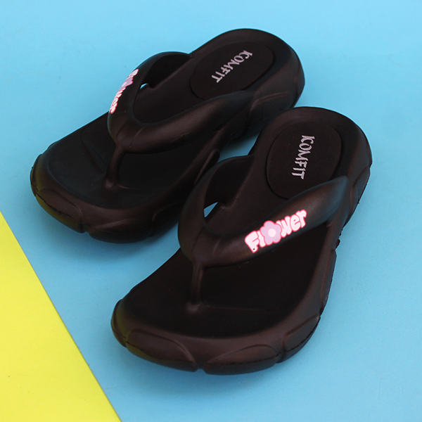 Black Soft Slippers for women