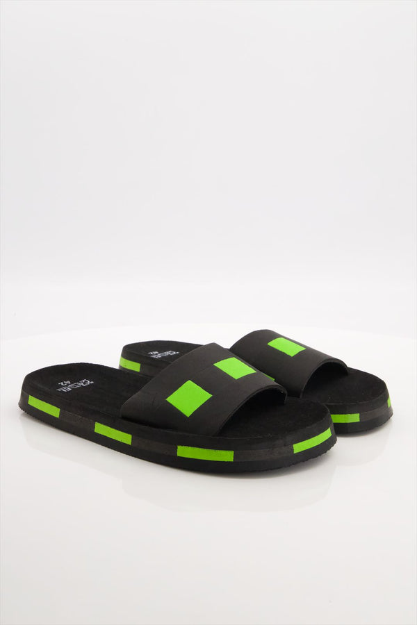 Men Green Dot Slide