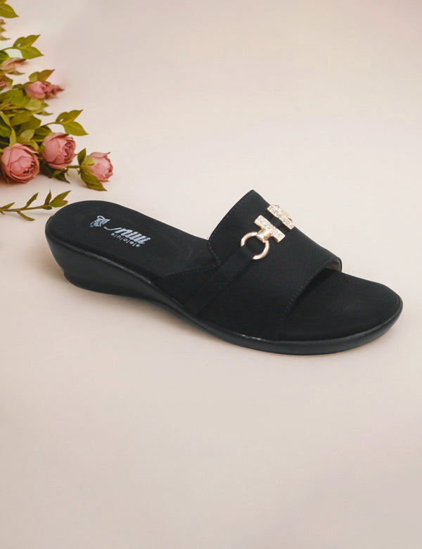 Black Slippers for Women