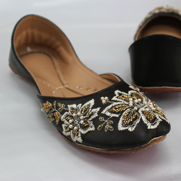 Black Fancy & Stylish Slippers for women