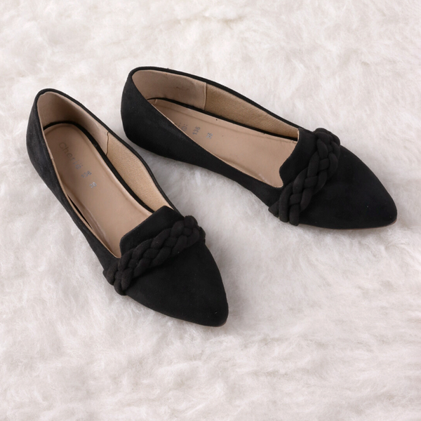 Black Velvet Pumps for women