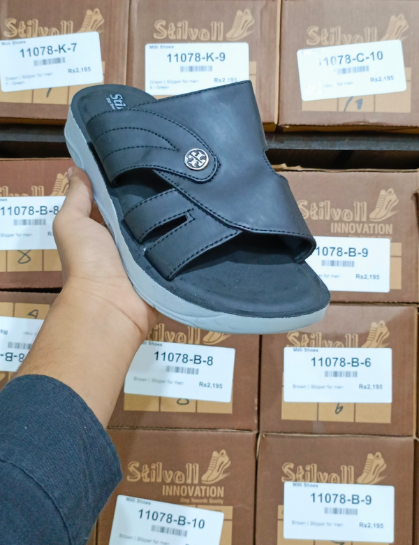 Black | medicated soft imported slippers