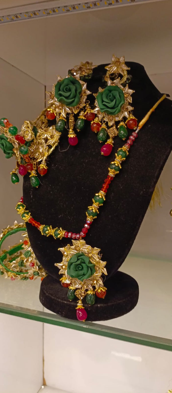 Green  Mehndi Jewellery  Set