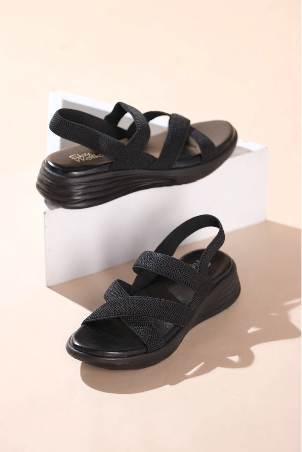 WOMEN MEDICATED BLACK SANDAL