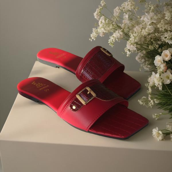 Maroon Flat Slippers for women