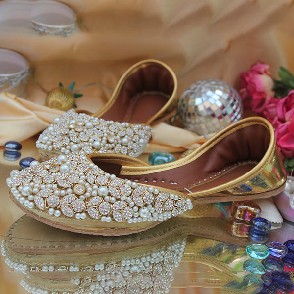 Golden Fancy Khussa For Bride